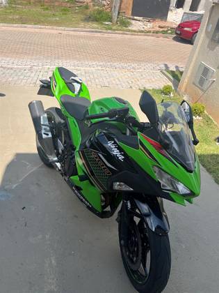 KAWASAKI NINJA 400 